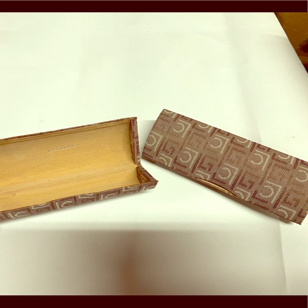 Liz Claiborne glasses case
